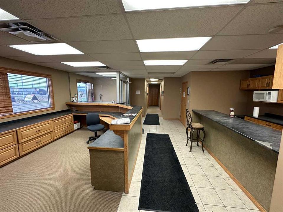 12002 106 Avenue, Grande Prairie, AB
