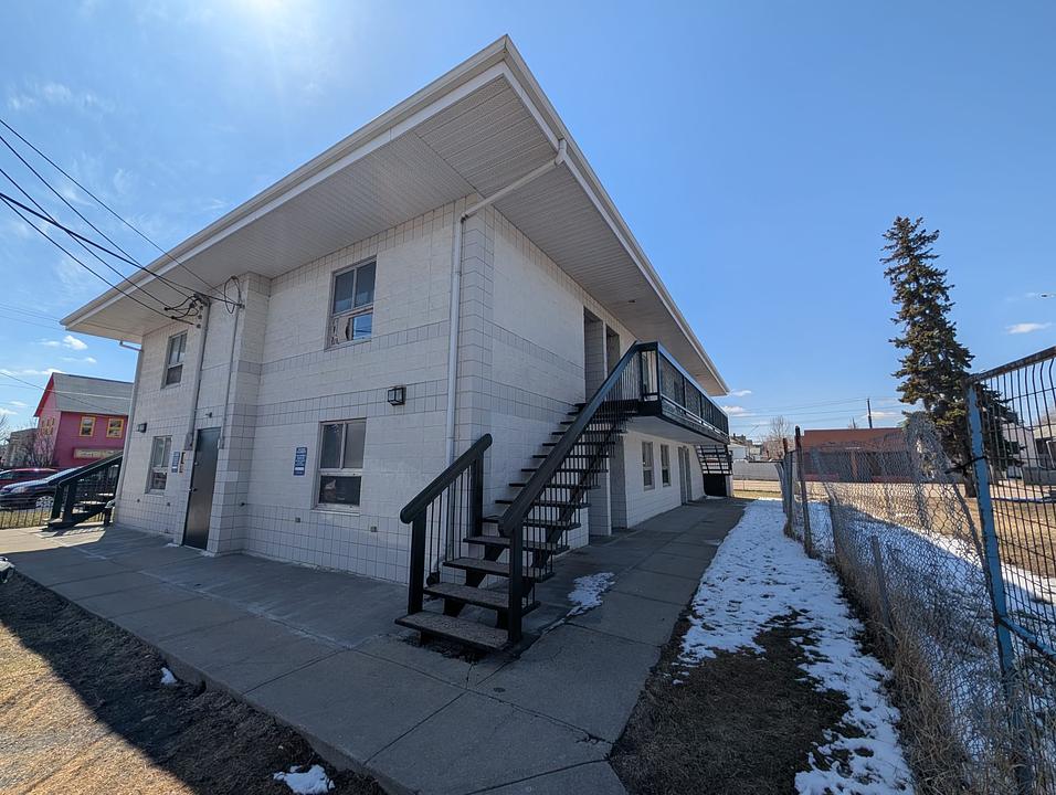 10645 95 Street, Edmonton, AB