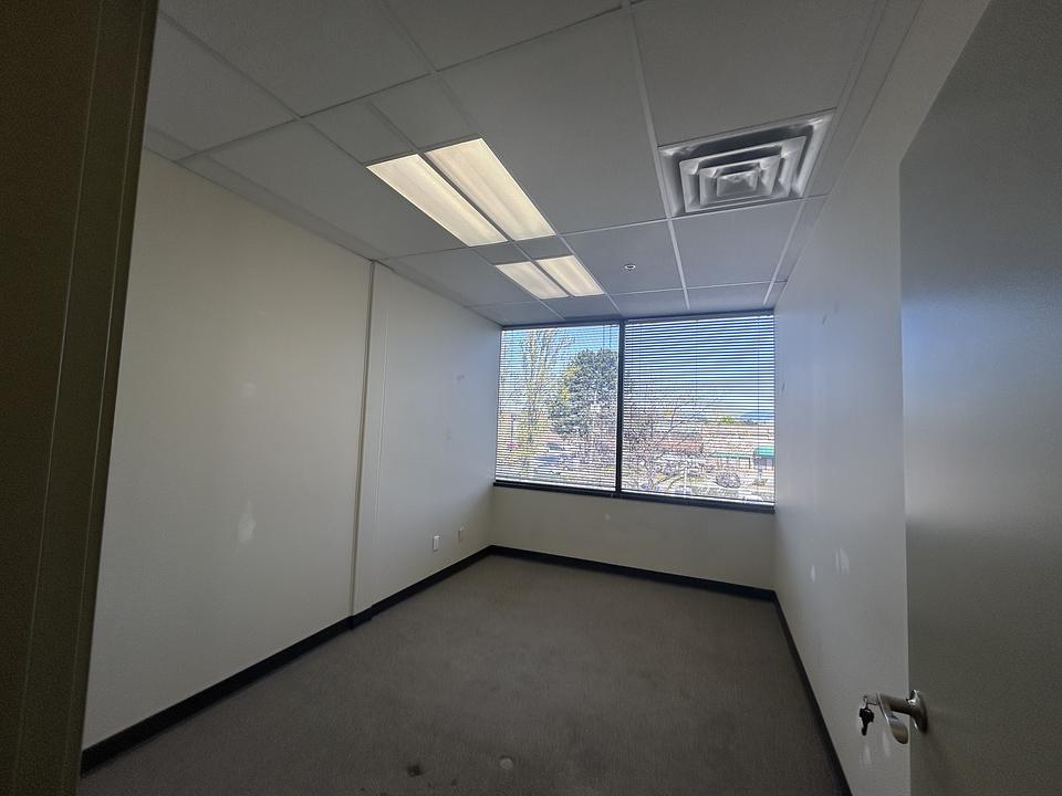 225 - 4940 Number 3 Road, Richmond, BC