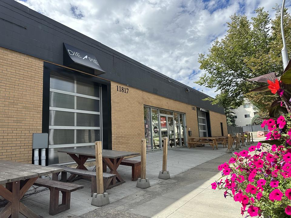 11821 105 Avenue Northwest, Edmonton, AB