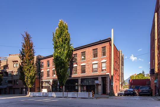 157 Alexander St, Vancouver, BC